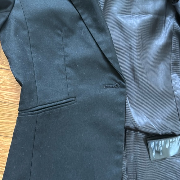 H&M black blazer - Picture 7 of 10